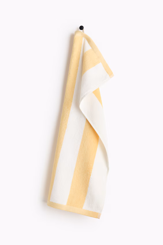 Полотенце для рук в полоску