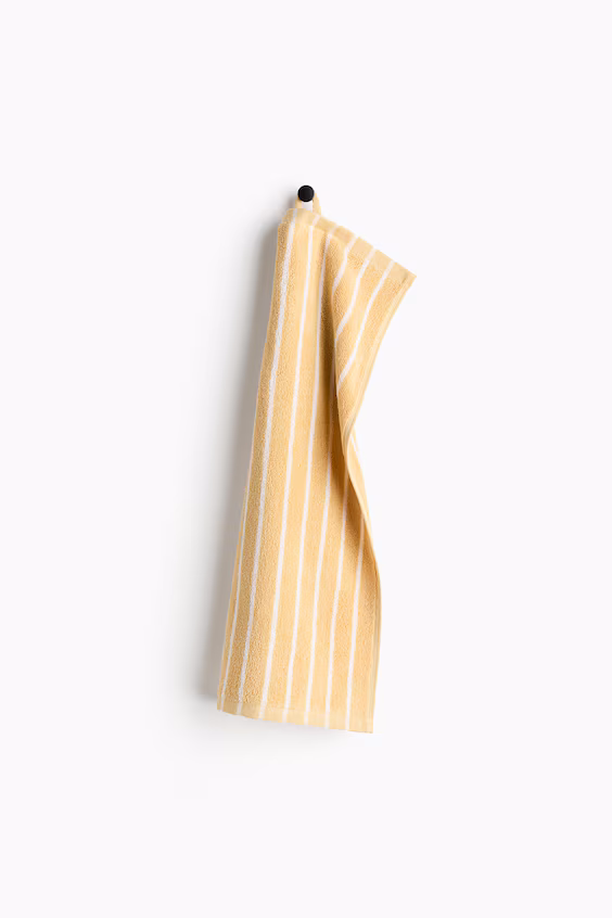 Полотенце для гостей в полоску