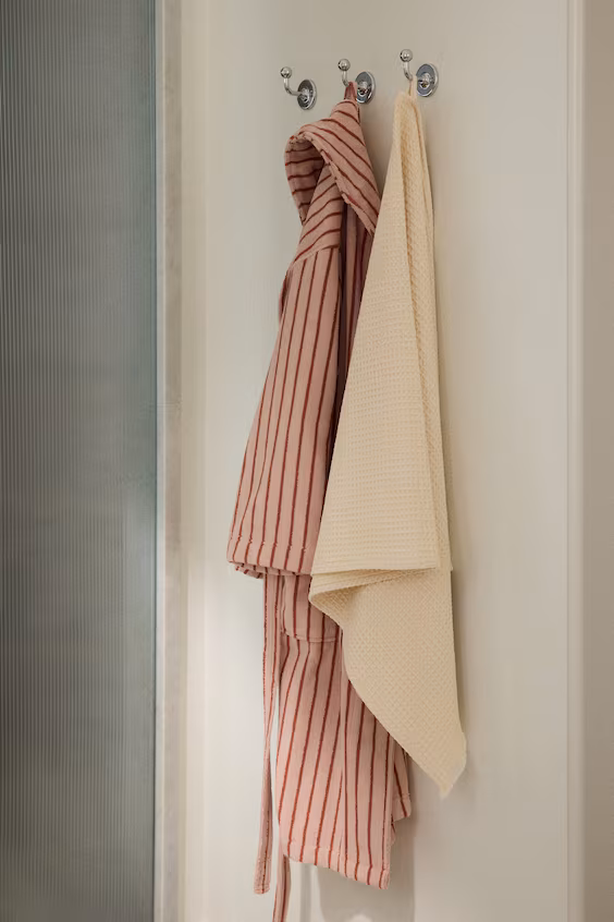 Полотенце для ванной в ячеистом стиле