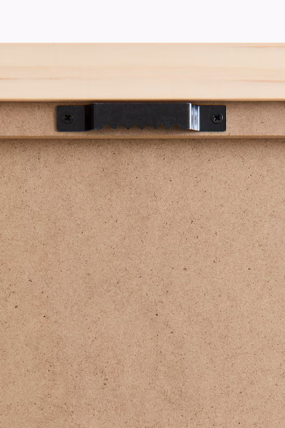 Декор для стены с животным узором h&m