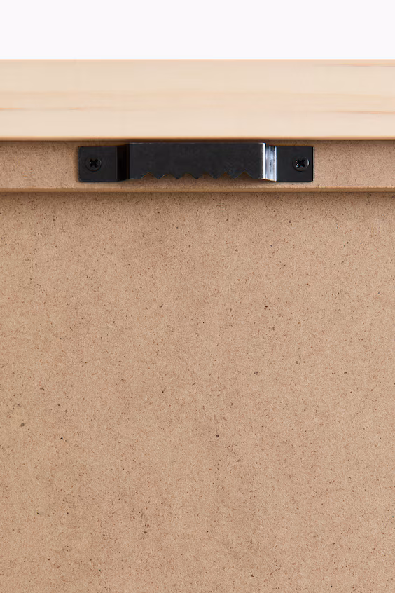 Декор для стены с животным узором h&m