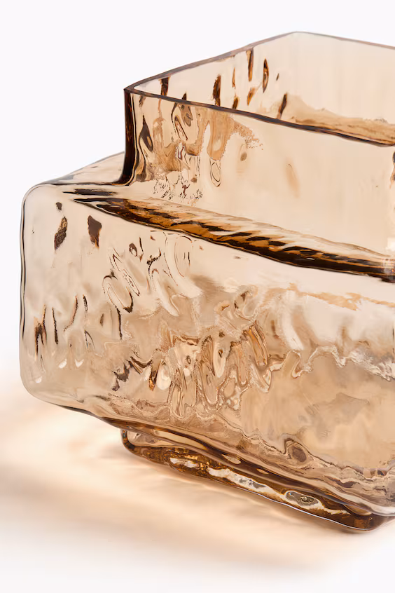 Большой кувшин из текстурированного стекла