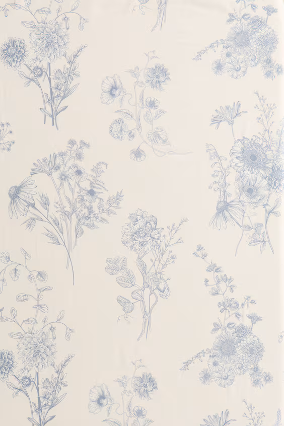 Накидка на кровать с оборкой для двуспальной кровати