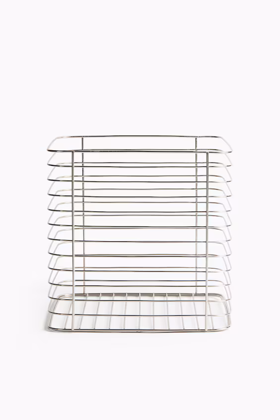 Плетеная корзина