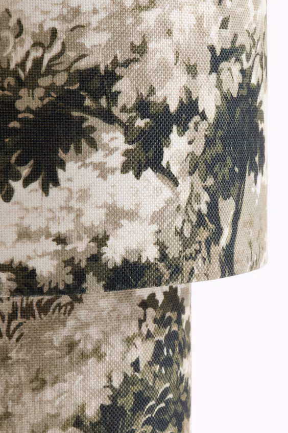 Напольная лампа с узором