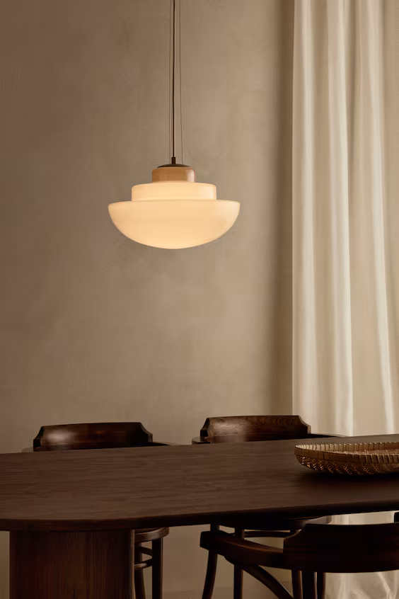 Подвесной светильник из стекла