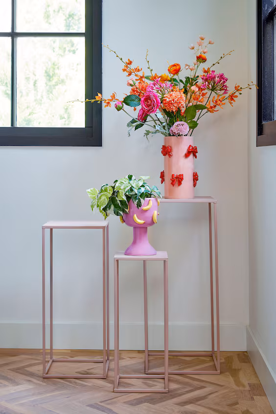 Металлические боковые столики