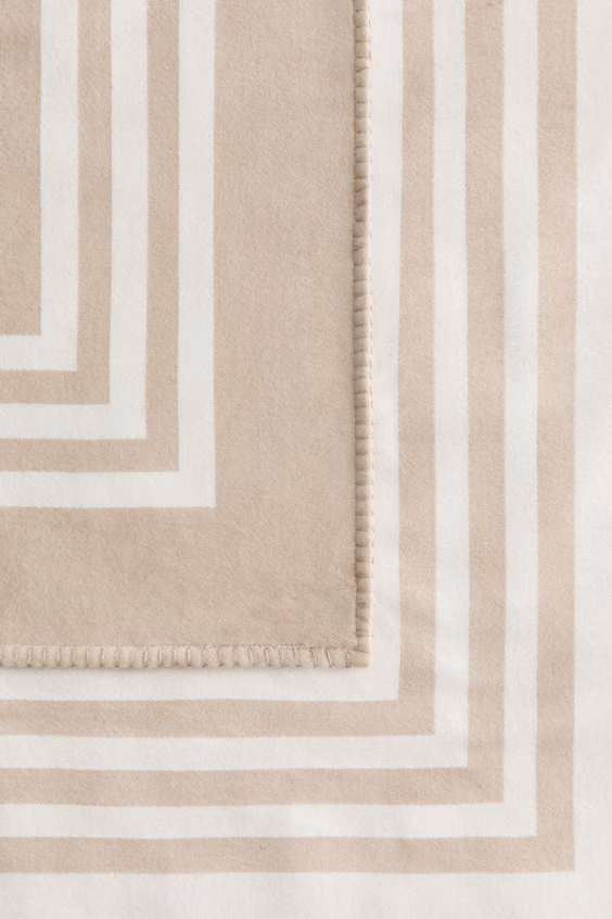 Покрывало с узором