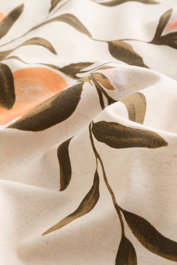 Скатерть с узором из смеси льна