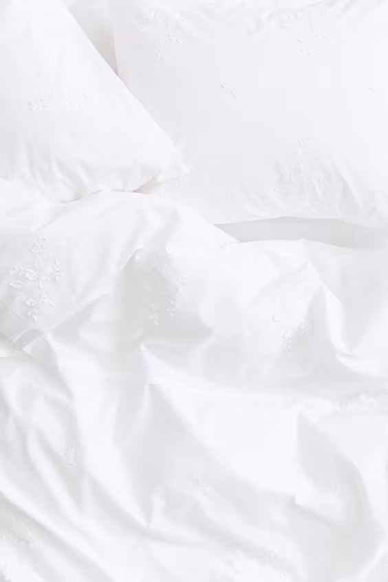 Комплект наволочек для двуспальной кровати от h&m