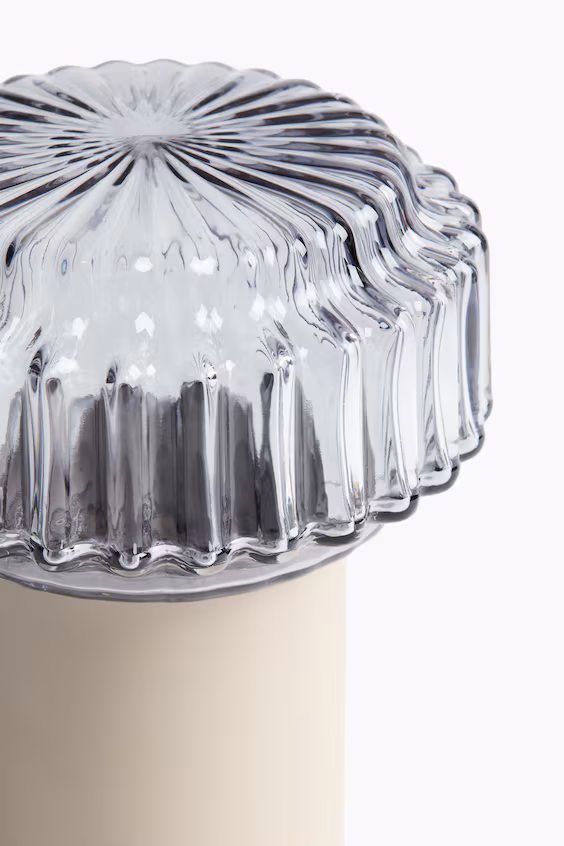 Подзаряжаемая настольная лампа