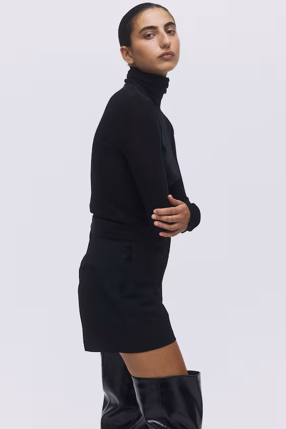 Шорты классические с высокой талией