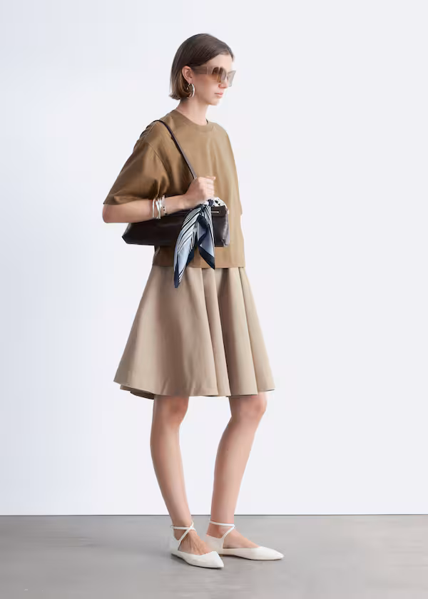 Футболка квадратного кроя