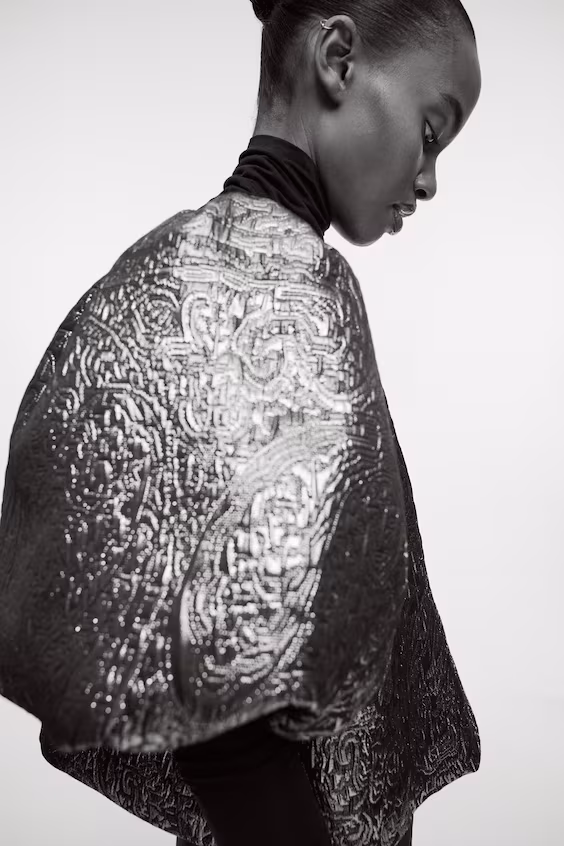 Топ с рукавами-баллонами