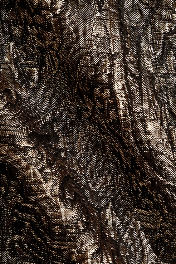 Топ с рукавами-баллонами