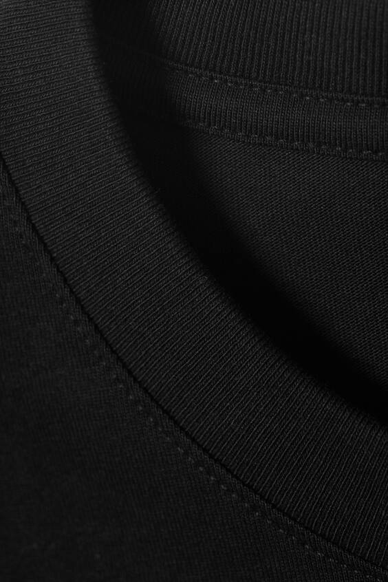 Классическая свободная футболка в бокси