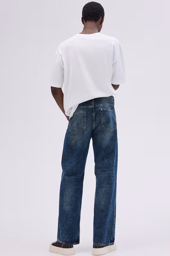 Джинсы свободного кроя