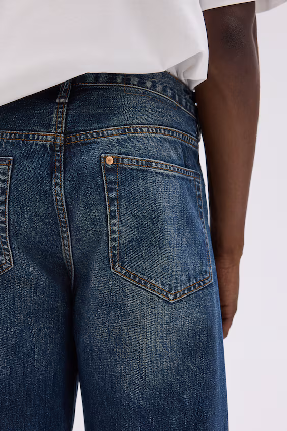 Джинсы свободного кроя