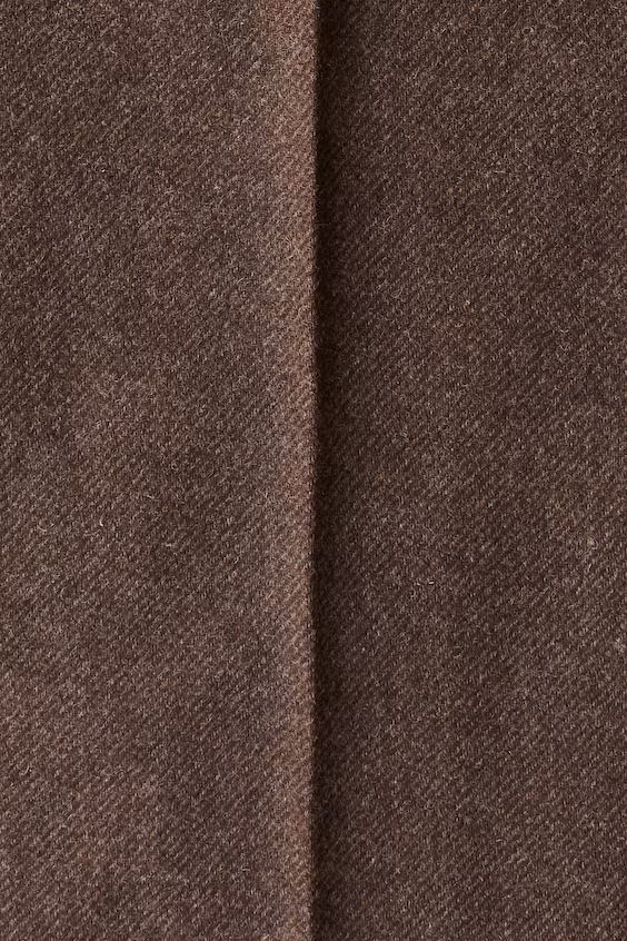 Классические брюки свободного кроя