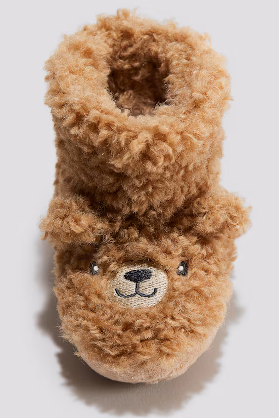 Пушистые тапочки с мягкими подошвами