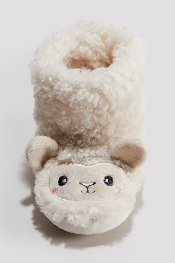 Пушистые тапочки с мягкими подошвами