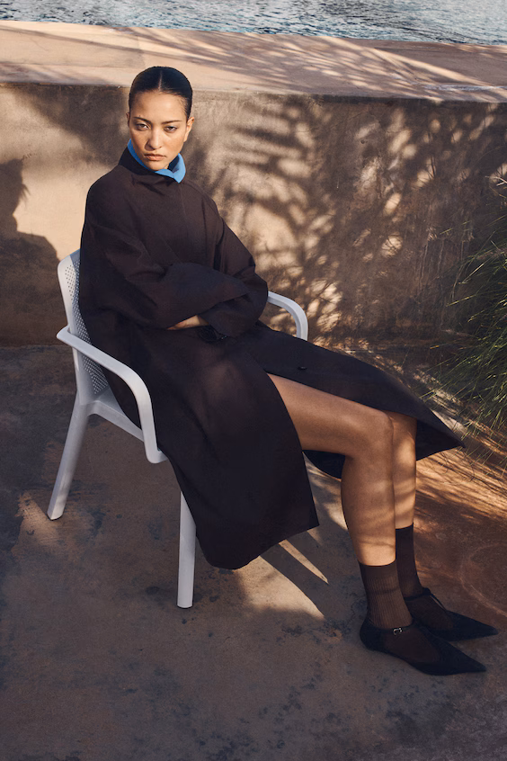 Пальто свободного кроя с воротником-стойкой