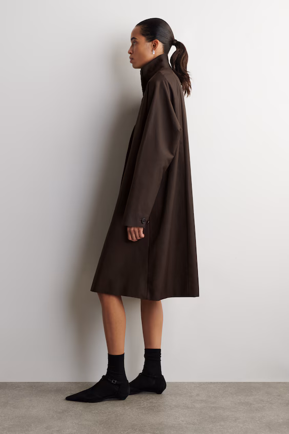Пальто свободного кроя с воротником-стойкой