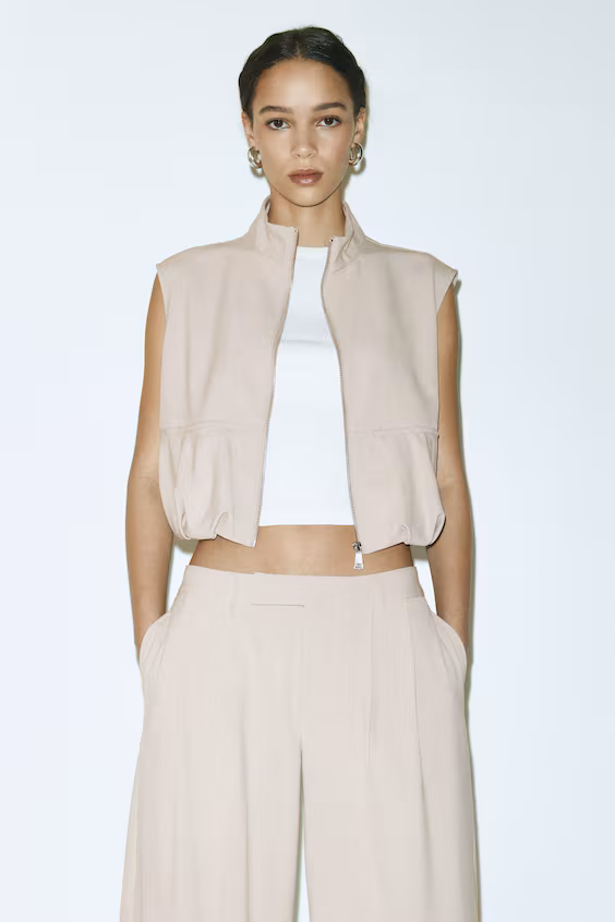 Широкие классические брюки