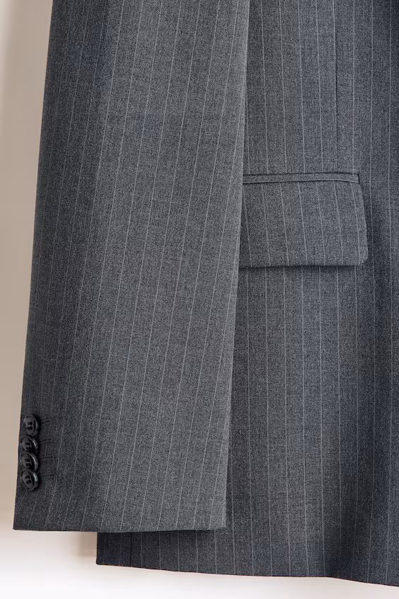 Пальто с застежкой на пуговицу свободного кроя