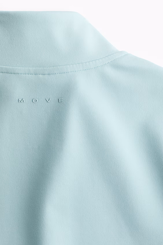 Спортивная куртка с технологией softmove™