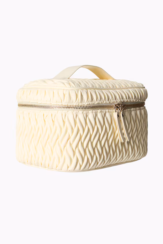 Квадратная стеганая косметичка