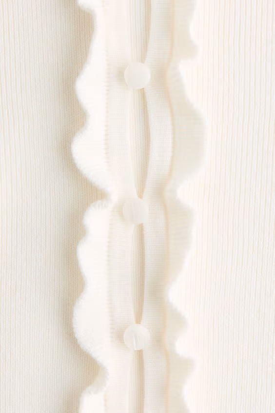 Кардиган из мягкого трикотажа с оборками