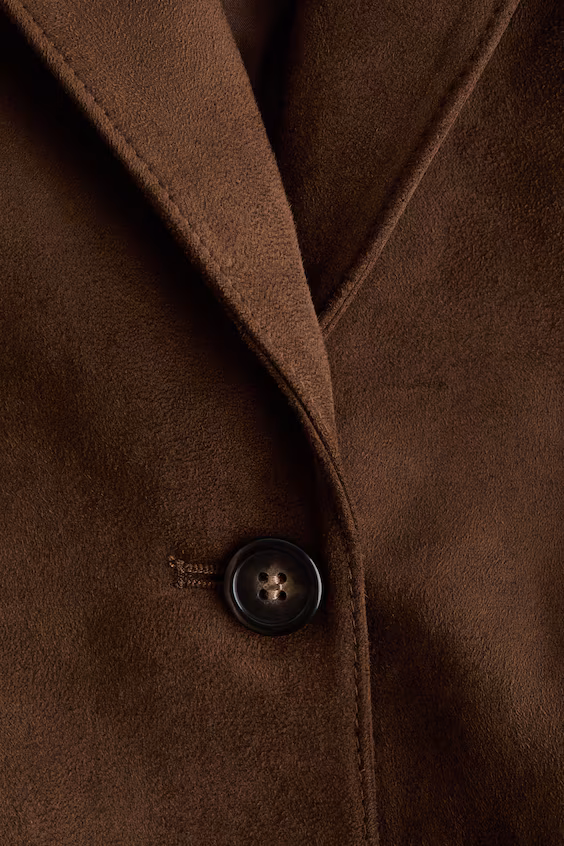 Пиджак с пуговицей