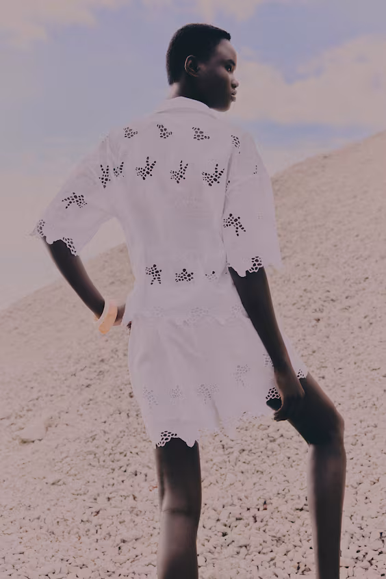 Шорты с английской вышивкой