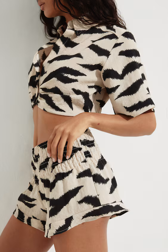 Шорты смок-брюки со смокингом