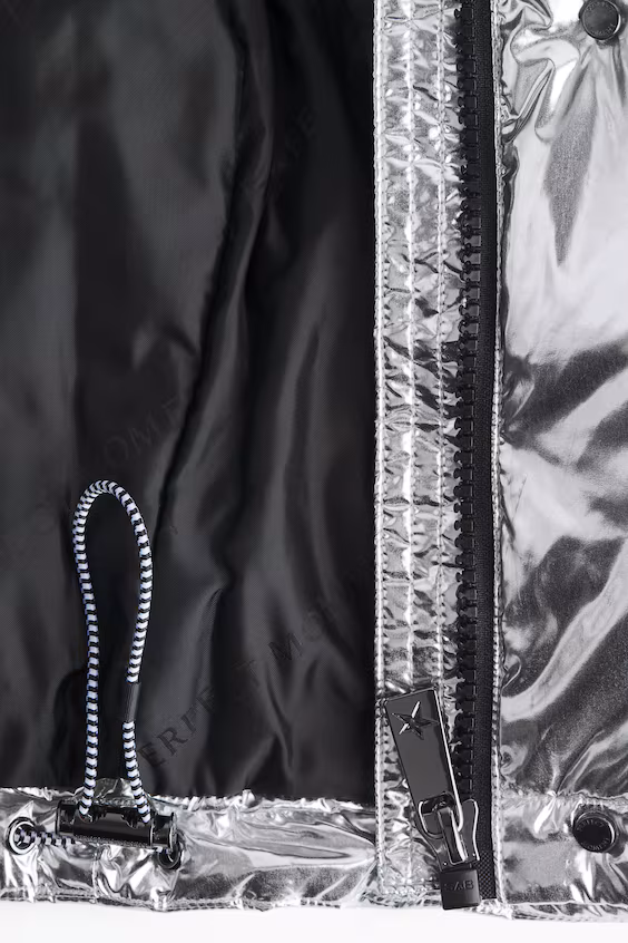 Жилет из перьев, отталкивающий воду