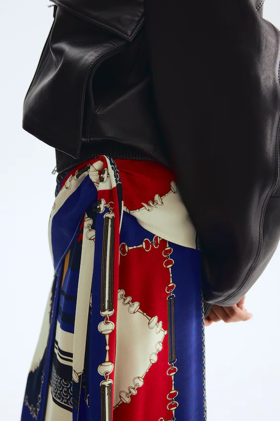 Юбка с деталью платка