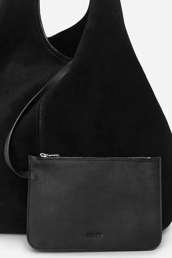 Широкая сумка из замши