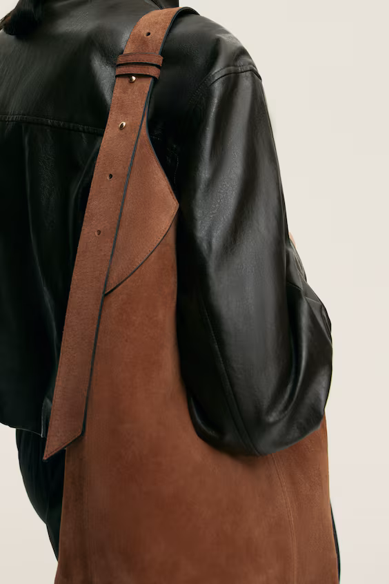 Сумка через плечо из замши