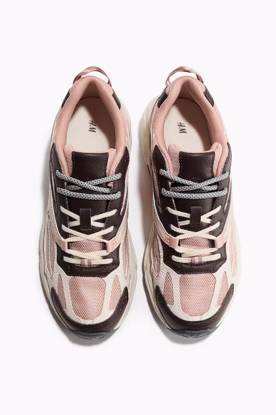 Массивные кроссовки