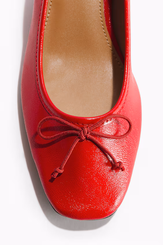 Классические туфли на квадратном каблучке