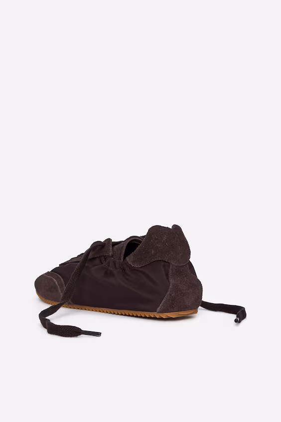 Кроссовки из замши и нейлона