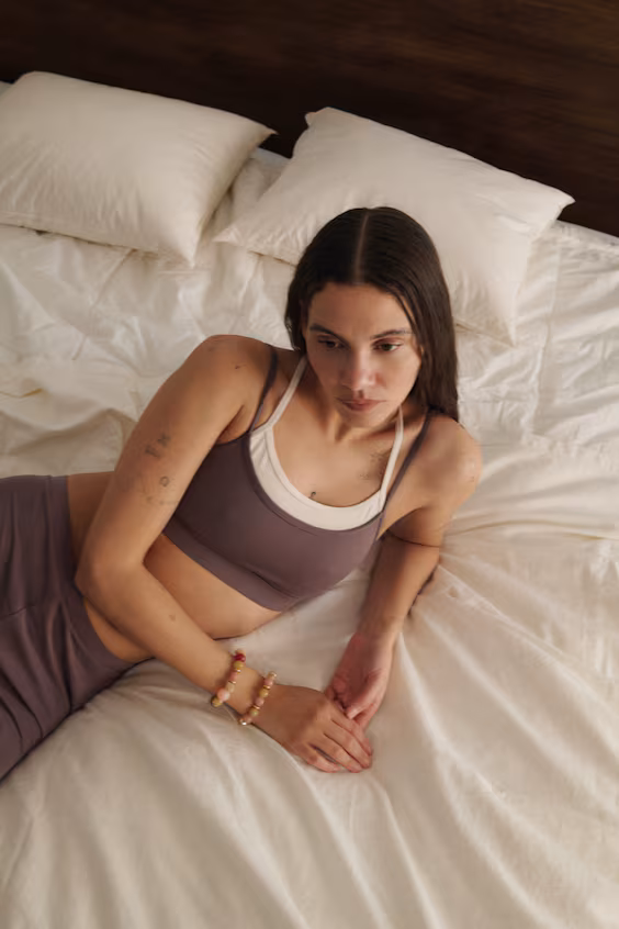 Спортивный бюстгальтер с технологией softmove™