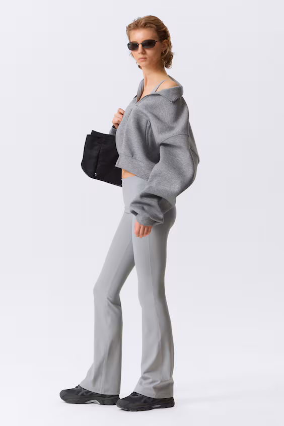 Леггинсы для йоги с дублированным поясом и широкими манжетами