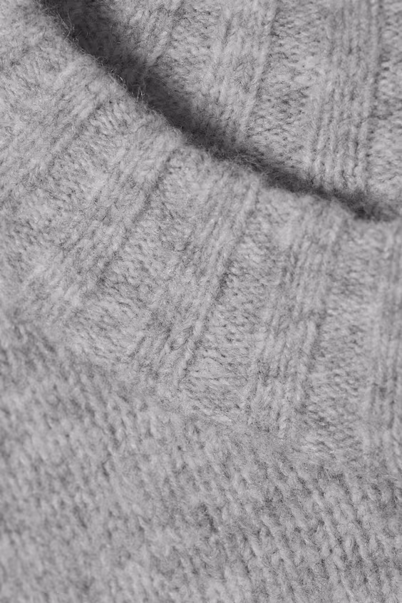 Оверсайз свитер из вязаного полотна