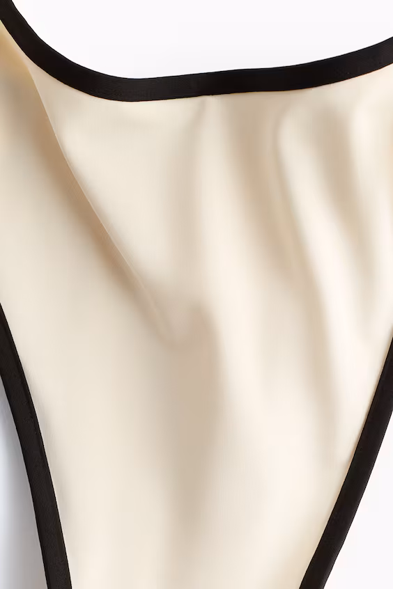 Трусы бикини cheeky