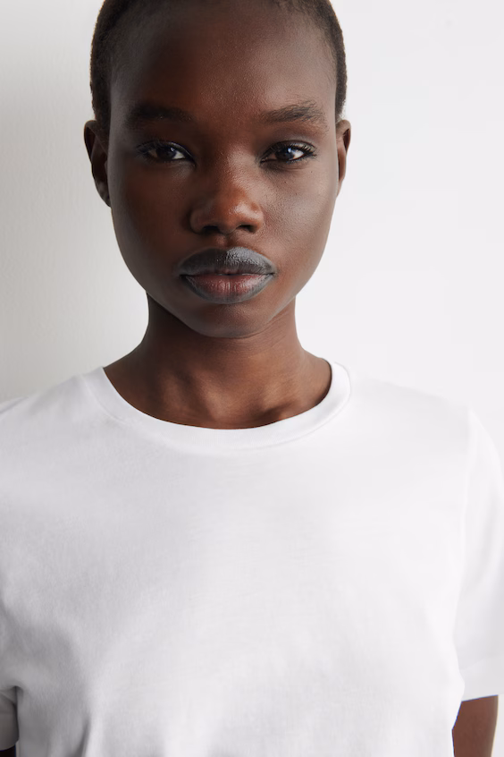 Футболка из хлопка с круглым вырезом