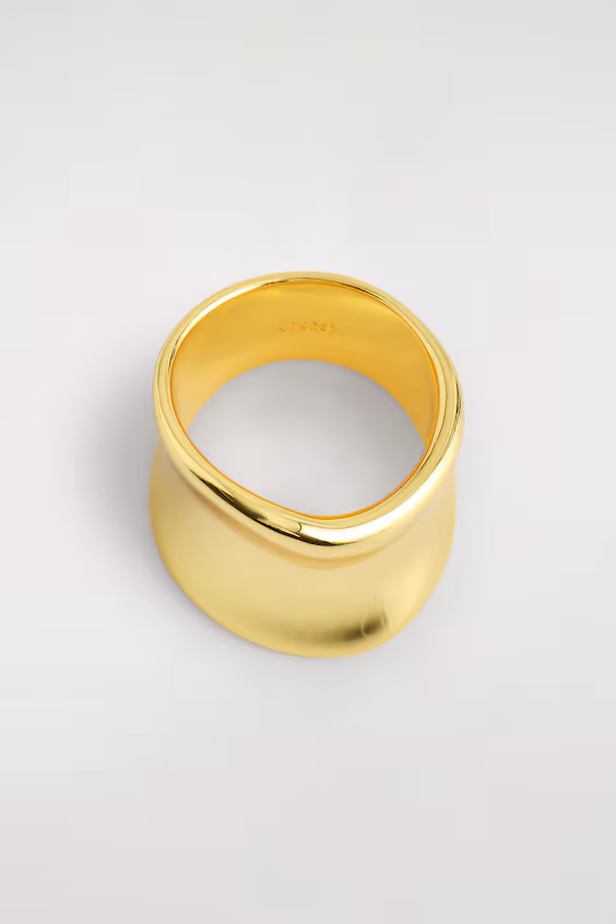 Удлиненное рельефное кольцо