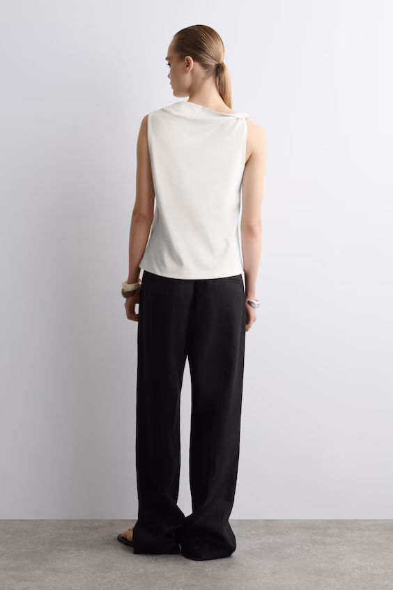 Топ из хлопка с завязкой