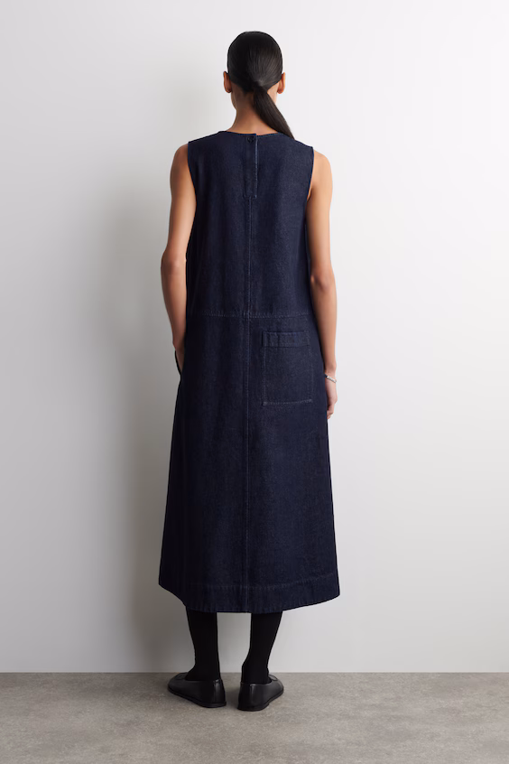 Платье миди из джинсы в стиле а-силуэт